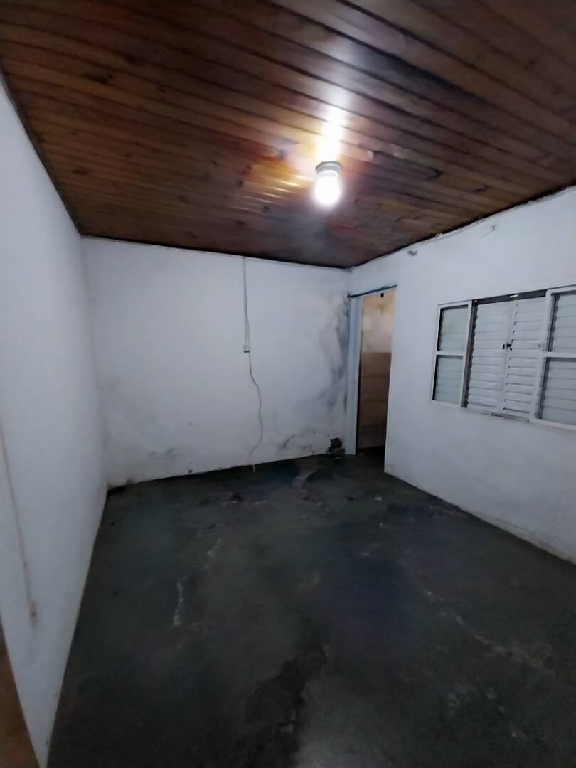 Casa à venda com 2 quartos, 90m² - Foto 14