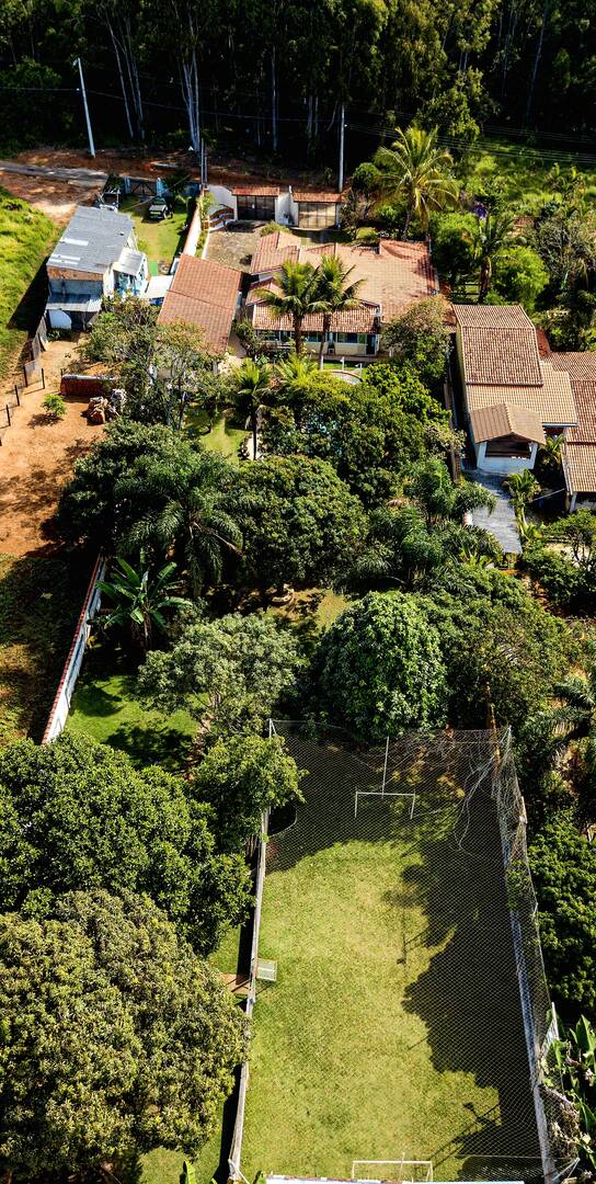 Casa à venda com 4 quartos, 400m² - Foto 3