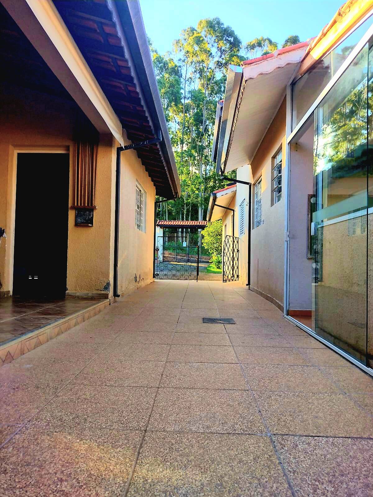 Casa à venda com 4 quartos, 400m² - Foto 11