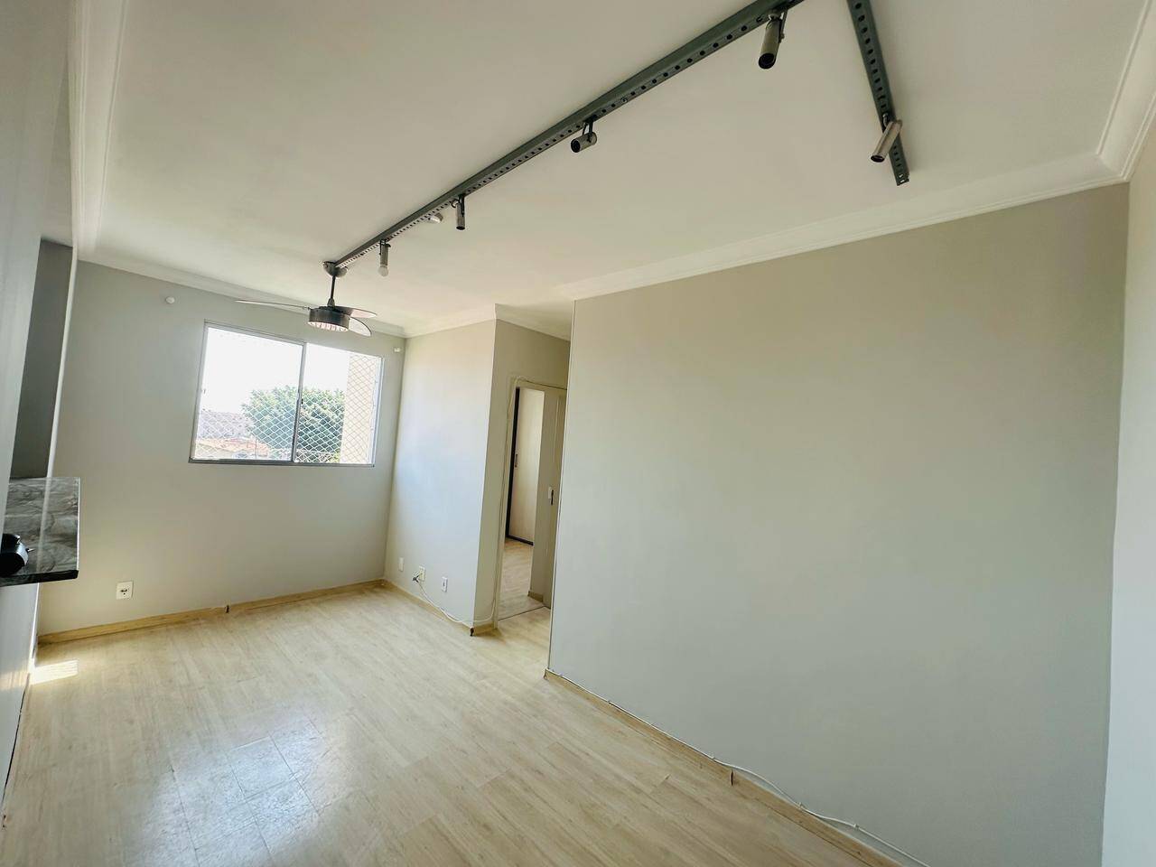 Apartamento à venda com 2 quartos, 48m² - Foto 3