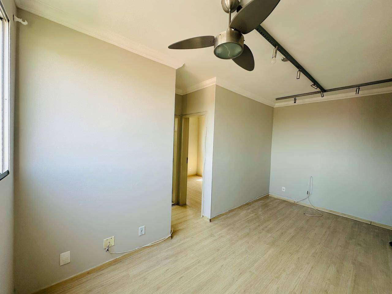 Apartamento à venda com 2 quartos, 48m² - Foto 4