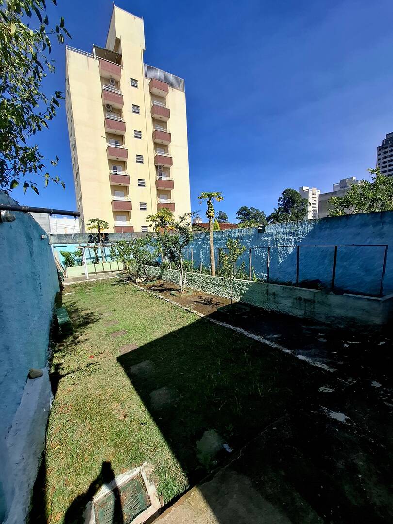 Casa à venda com 4 quartos, 271m² - Foto 16