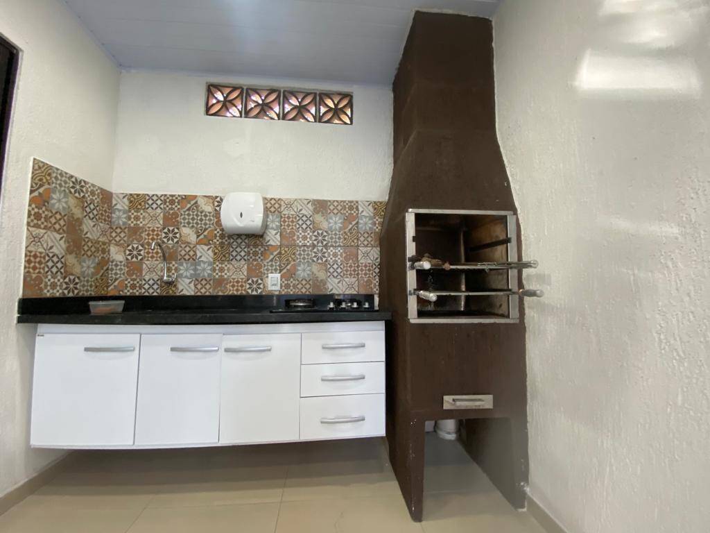 Casa à venda e aluguel com 4 quartos, 144m² - Foto 14