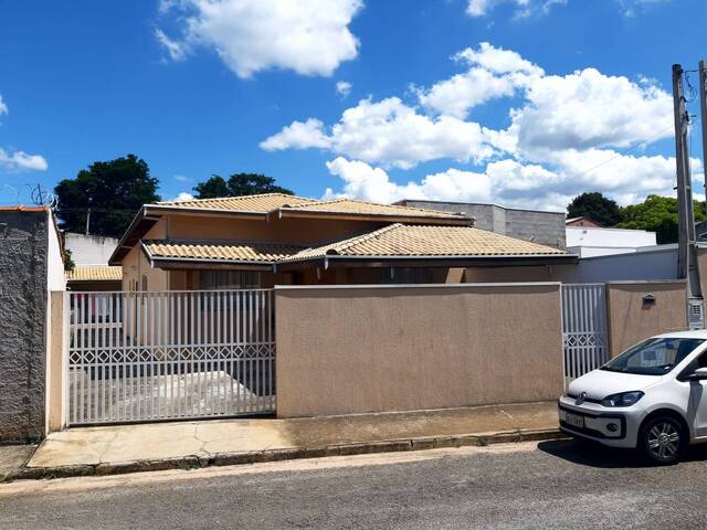 #12 - Casa para Venda em Taubaté - SP